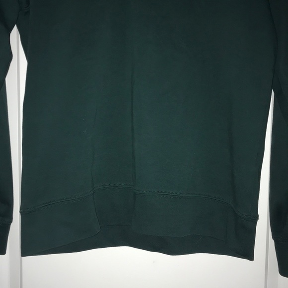 Vineyard Vines men’s 1/4 zip Saltwater Sweatshirt - Picture 4 of 7